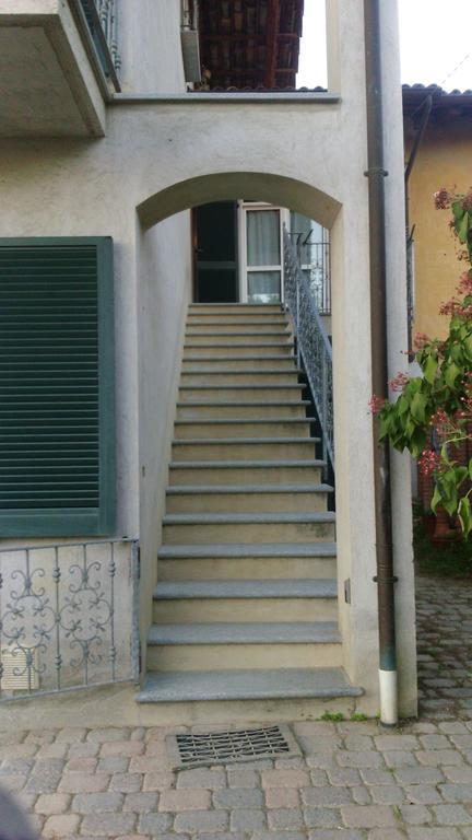 La Casa Di Baba' Lägenhet Alfiano Natta Rum bild