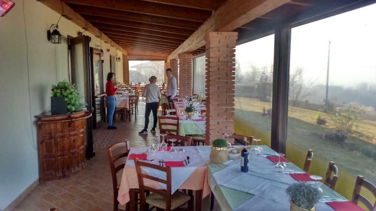 La Casa Di Baba' Lägenhet Alfiano Natta Exteriör bild